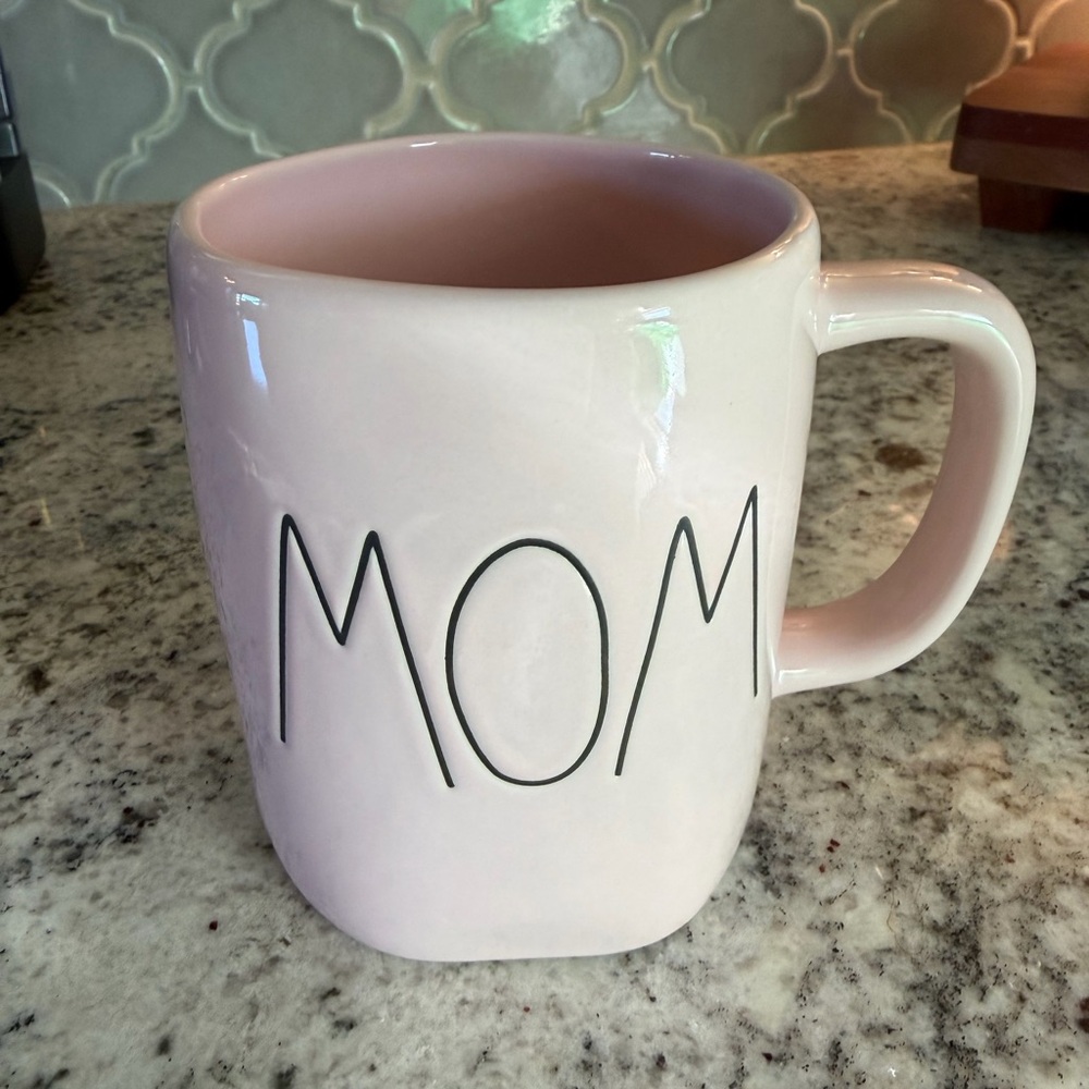 Rae Dunn Blush 'MOM' Mug